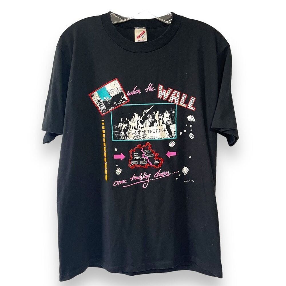 Jerzees Men's Vintage When The Wall Graphic Print Short Sleeve‎ Tee Black Large